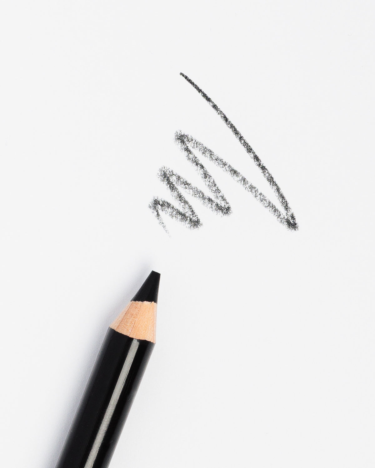 NUTRALASH Intense Kajal Pencil